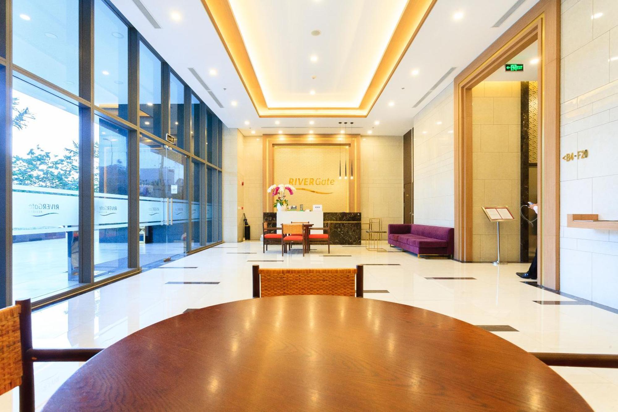Awesome Rivergate Apartment - Cbd In Hcm City Ho Chi Minh-staden Exteriör bild